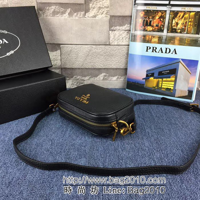 普拉達PRADA原單 P家新款專櫃品質 1BH036 原廠自然摔紋牛皮 單肩斜挎包 PHY1341